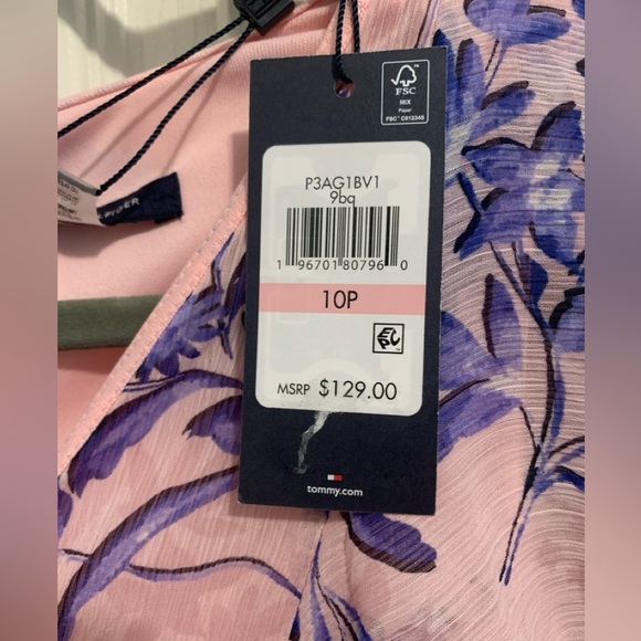 NWT Tommy Hilfiger floral dress size 10p - Picture 3 of 6